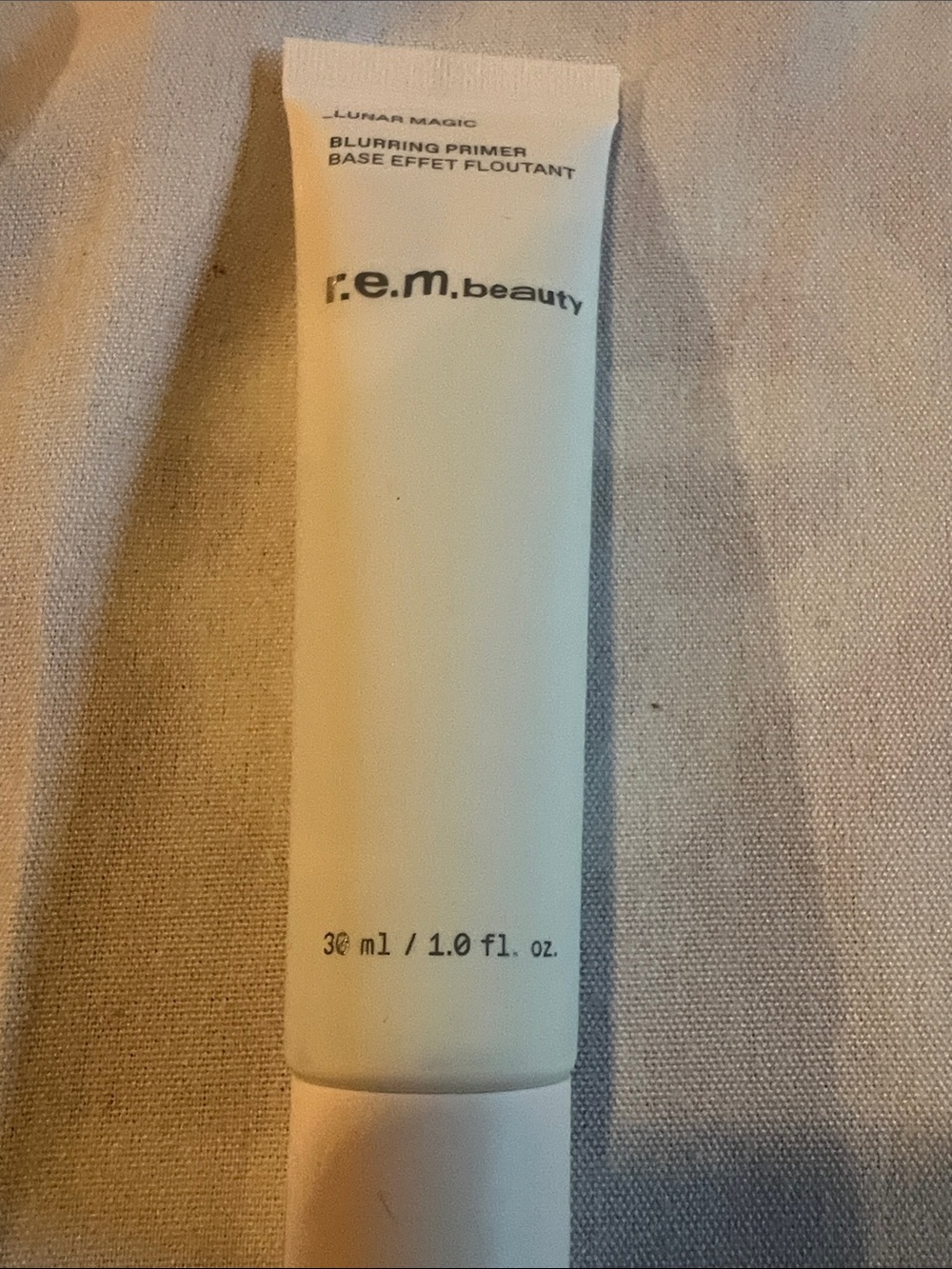 R.E.M Lunar Magic Blurring Primer - White
